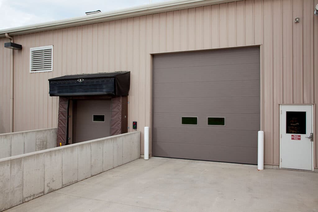 Commercial 716 Bronze Shop Door