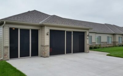 Which Type of Garage Door Screen is Best for Your Home?